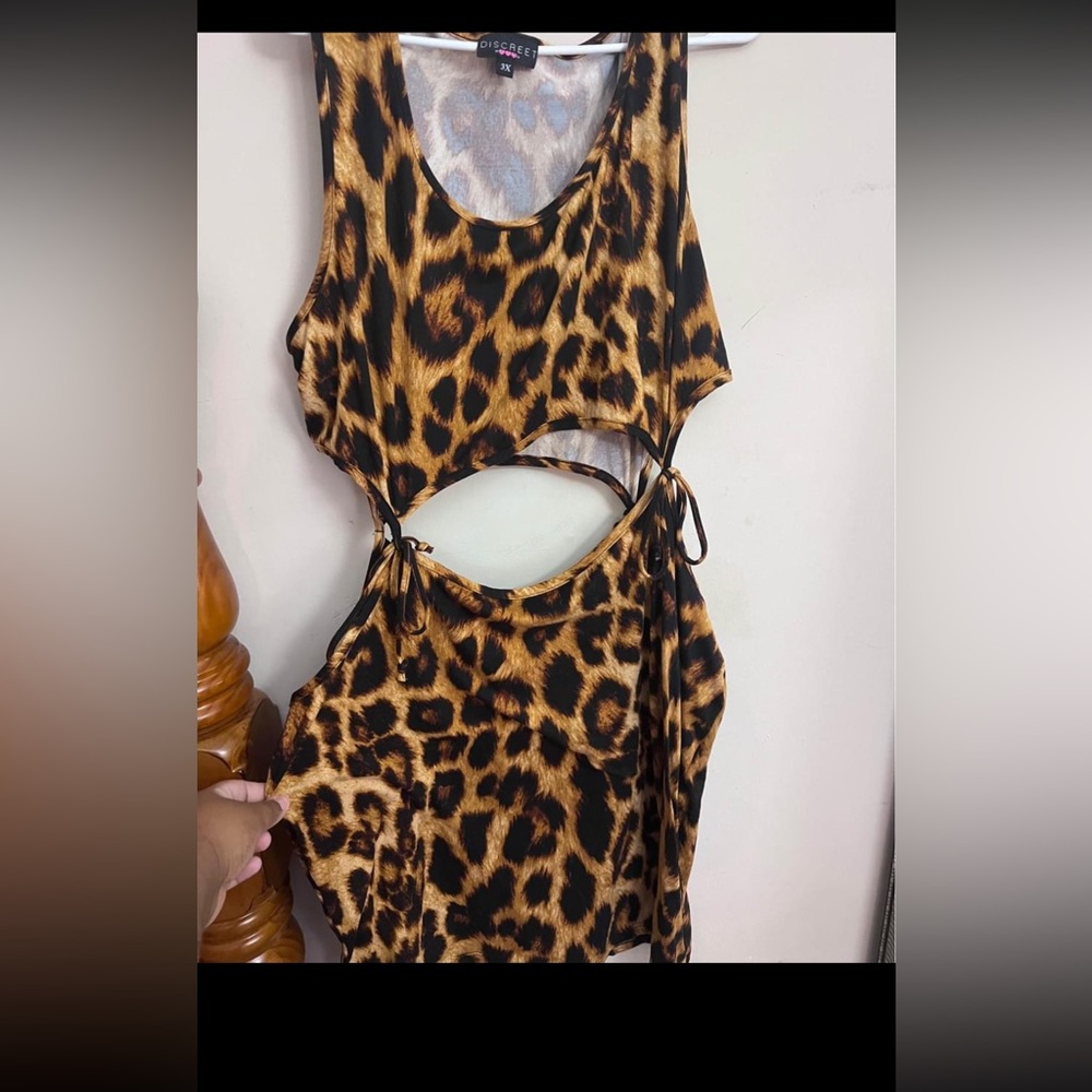 Leopard Print Cut Out mini dress